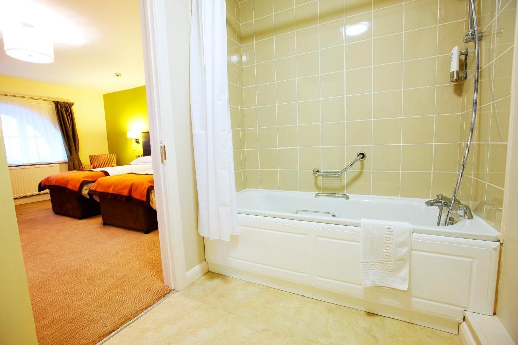 Lord Nelson Hotel Pembroke Phòng bức ảnh